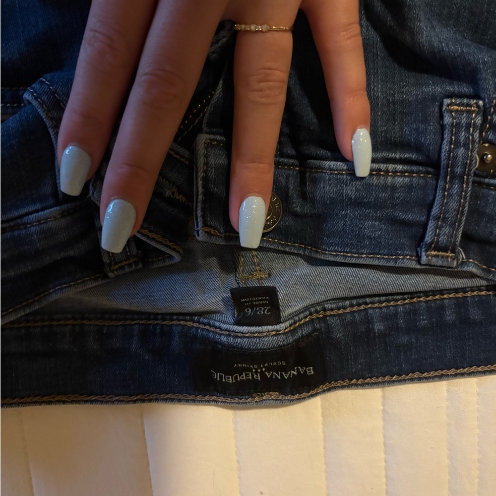 Banana Republic Blue Jeans Classic Fit with Contrast Stitching